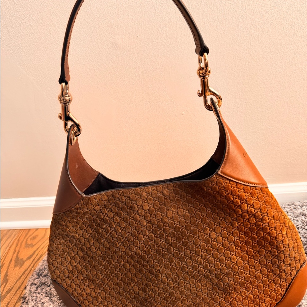 Gucci B Medium Brown suede Women's shoulder bag - Picture 5 of 13